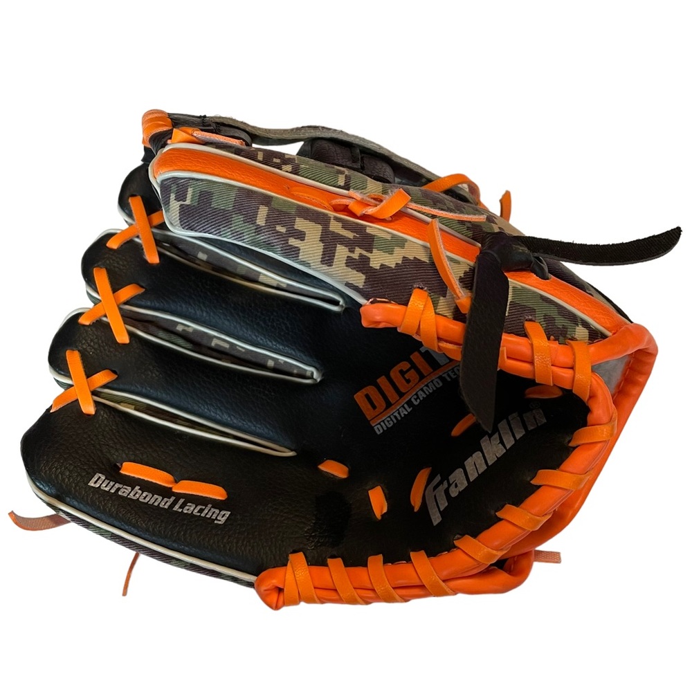 Franklin Durable Lacing Digital Camo Technology Hand Formed Pocket 9-1/2” Glove